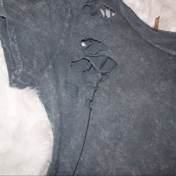 Distressed gray oversized tee - Picture 2 of 4